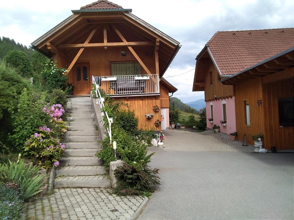 Ferienhaus Gstoderblick Seebach  Εξωτερικό φωτογραφία